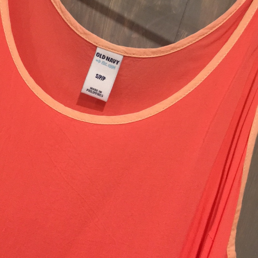 Dress pink tank top